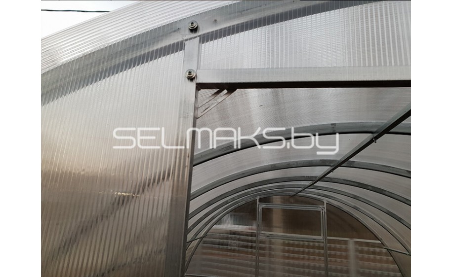 Теплица «АгроЛюкс» 10 метров с поликарбонатом Скарб Про Люкс 6 мм 1,30 кг/м2