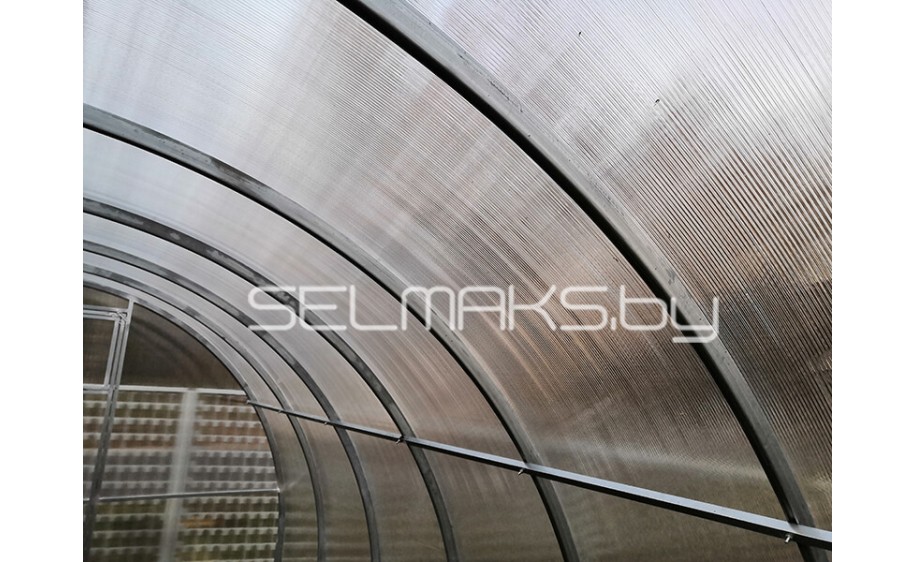 Теплица «АгроЛюкс» 4 метра с поликарбонатом Экосот 4 мм 0,42 кг/м2