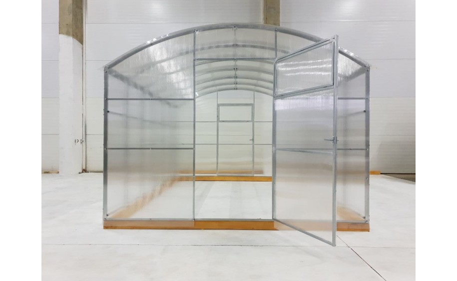 Теплица «Прямостенная 3.0» 10 метров с поликарбонатом Скарб Про 6 мм 1,00 кг/м2